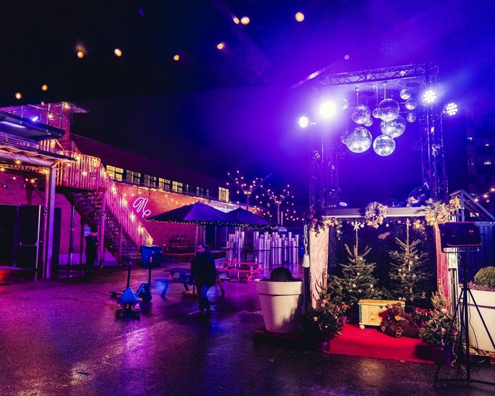 32742EF4-03FE-47E8-8D21-19A2B4BEAF87