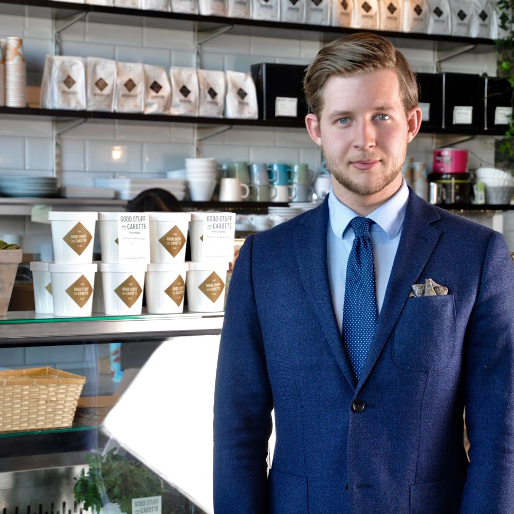 barchef-som-arbetar-med-carottes-eventpersonal